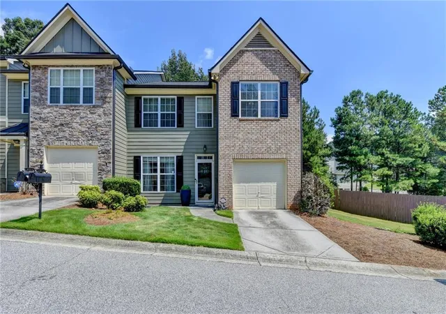 Photo 1 of Townhouse for sale at 2862 Ridgeview Dr Sw, Atlanta, GA 30331 | MLS# 7824226 | Listing updated on 2026-08-31