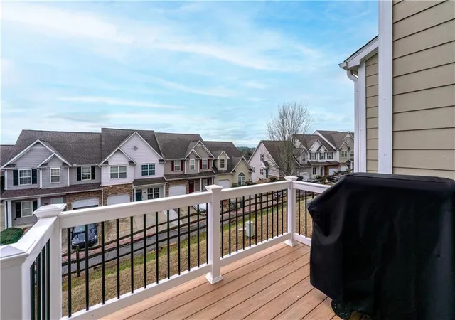 2nd image of 2040 Hoods Fort Cir NW, Kennesaw, GA 30144