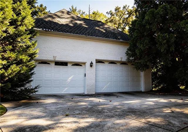 Photo 4 of Sale Pending at 3930 Demooney Rd, Atlanta, GA 30349 | MLS# 7664430 | Listing updated on 2026-09-03