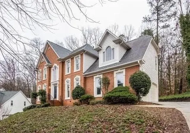 Photo 3 of Sale Pending at 2040 Putnam Point, Lawrenceville, GA 30044 | MLS# 7822504 | Listing updated on 2026-09-16