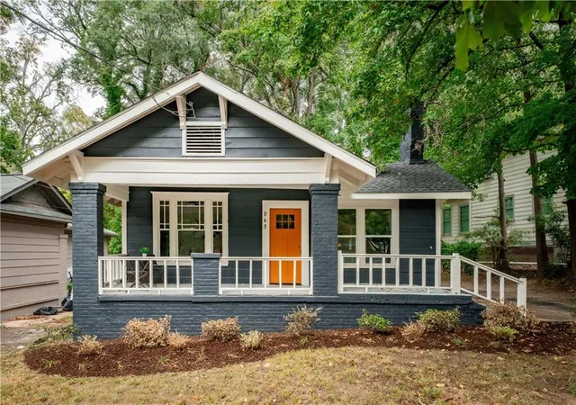 Photo 1 of Single family home for sale at 943 Rose Cir Sw, Atlanta, GA 30310 | MLS# 7818590 | Listing updated on 2026-08-29