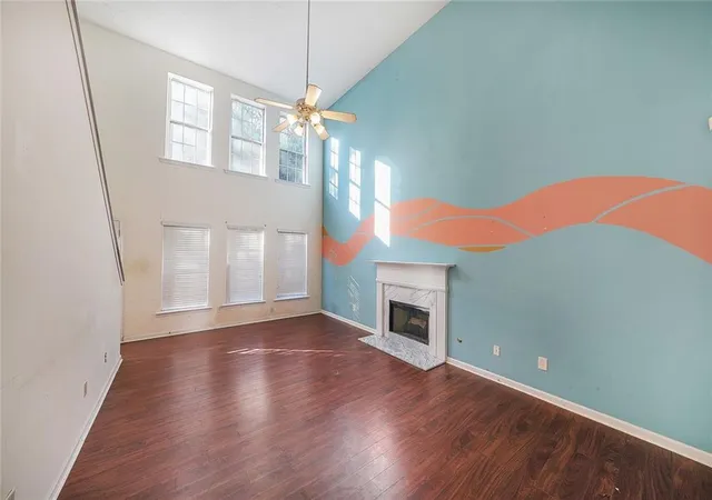 Photo 2 of Sale Pending at 9886 Vista Cir, Union City, GA 30291 | MLS# 7675818 | Listing updated on 2026-10-19