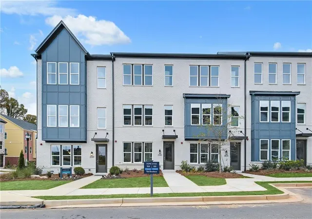 1st image of 2628 Camphor Xing #77, Smyrna, GA 30080 | MLS# 7807237