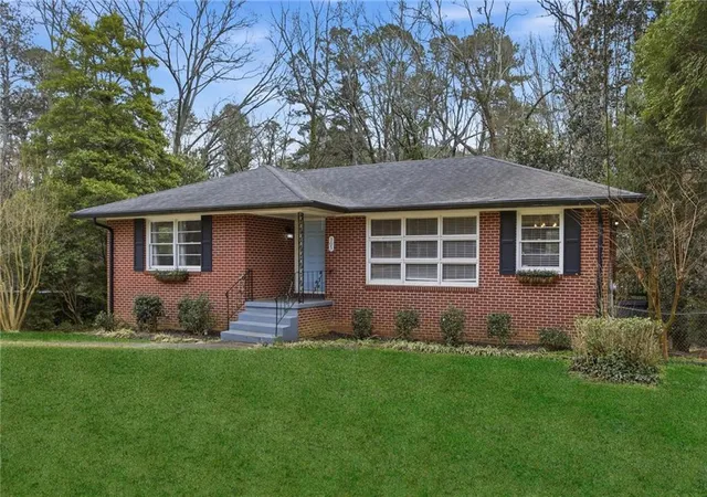 Single family home for sale at 305 Brookwood Dr SW, Marietta, GA 30064 | MLS# 7823629