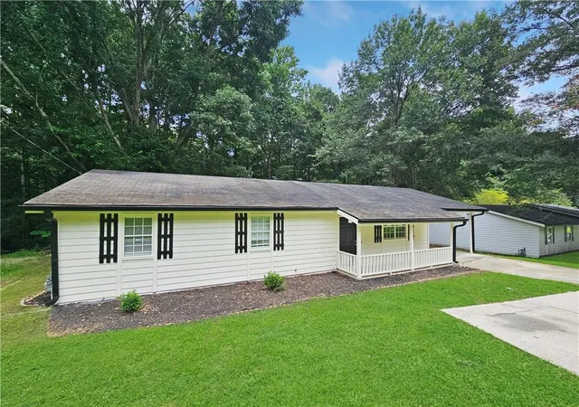Photo 1 of Sale Pending at 314 Morris Dr Se, Conyers, GA 30094 | MLS# 7812826 | Listing updated on 2026-08-10