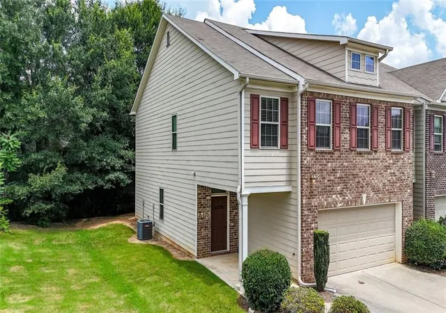 Homes for sale in Buford, GA | 2536 Morgan Chase Dr, Buford, GA 30519 | MLS# 7799941