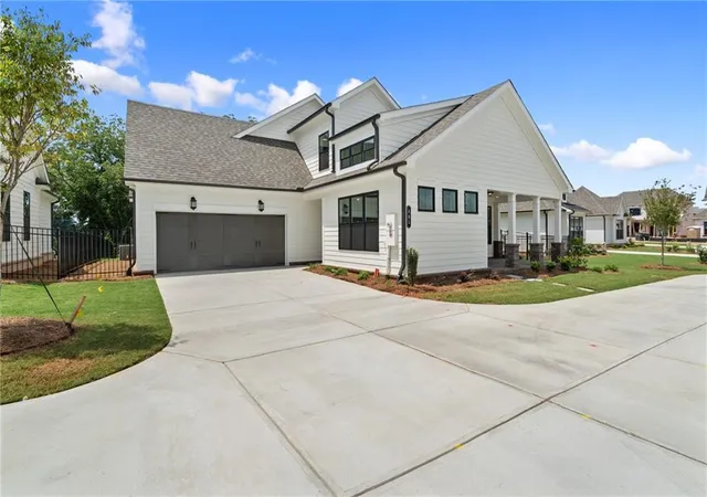 Photo 1 of Single family home for sale at 585 Gavitt Dr, Cumming, GA 30040 | MLS# 7823355 | Listing updated on 2026-09-04