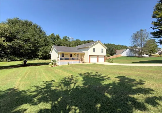 Photo 2 of Single family home for sale at 368 Cattlemans Cir, Mcdonough, GA 30252 | MLS# 7824158 | Listing updated on 2026-08-22