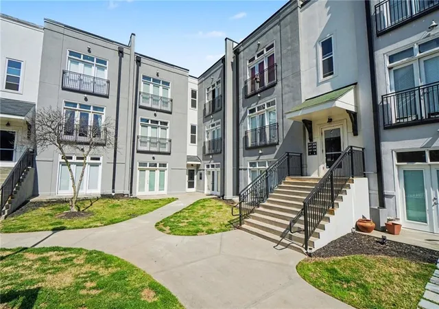 Homes for sale in Atlanta, GA | 502 Pryor St Sw #306, Atlanta, GA 30312 | MLS# 7729135