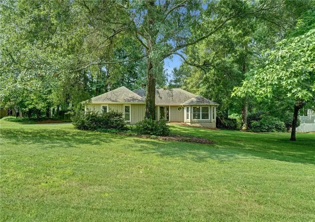 1st image of 3115 Country Lake Dr, Powder Springs, GA 30127 | MLS# 7807206