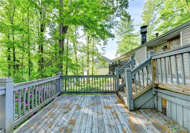 Photo 3 of Land for sale at 3740 Clubland Dr, Marietta, GA 30068 | MLS# 7767494 | Listing updated on 2026-09-18