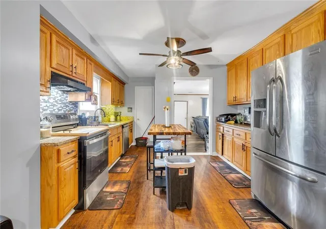 Photo 2 of Sale Pending at 6874 Cherry Cir, Lithia Springs, GA 30122 | MLS# 7809445 | Listing updated on 2026-08-25