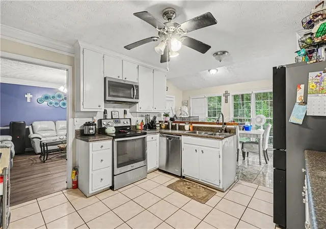 Photo 4 of Single family home for sale at 5152 Panola Mill Dr, Stonecrest, GA 30038 | MLS# 7829347 | Listing updated on 2026-09-06