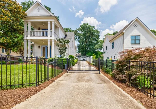 Single Family Residence at 1505 Walker Ave, Atlanta, GA 30337 | MLS# 7605828 |  | Sold on 2026-01-21