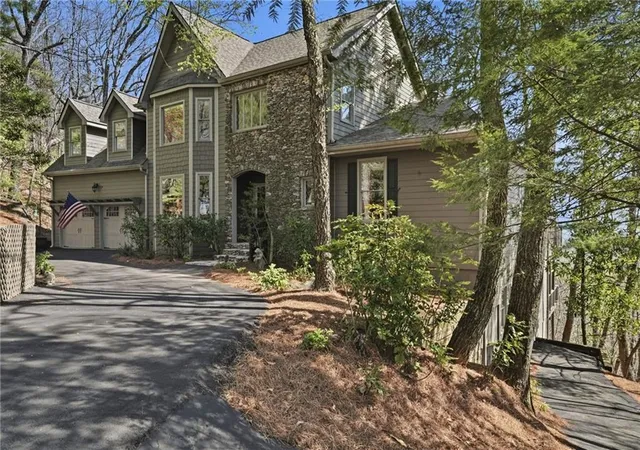 Photo 2 of Single family home for sale at 1021 Falcon Hts, Jasper, GA 30143 | MLS# 7741802 | Listing updated on 2026-08-17