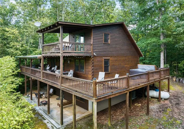 1st image of 220 Lakota Ln, Mineral Bluff, GA 30559 | MLS# 7744531