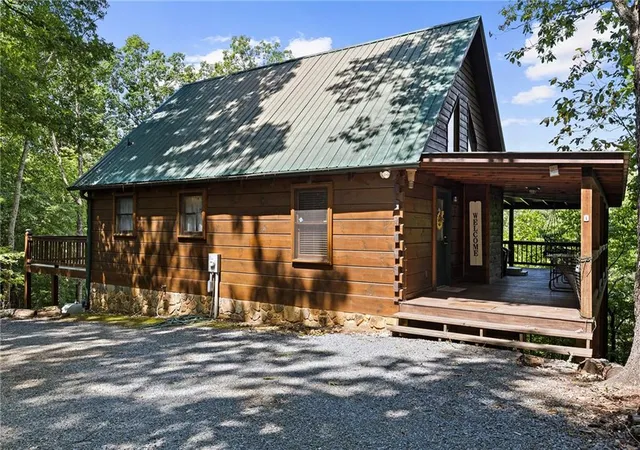 5th image of 220 Lakota Ln, Mineral Bluff, GA 30559 | MLS# 7744531