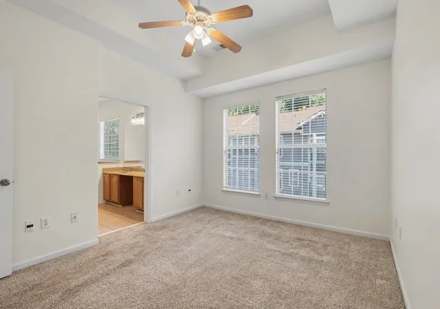 Photo 3 of Townhouse for sale at 1104 Park Row S SE, Atlanta, GA 30312 | MLS# 7821030 | Listing updated on 2026-09-10