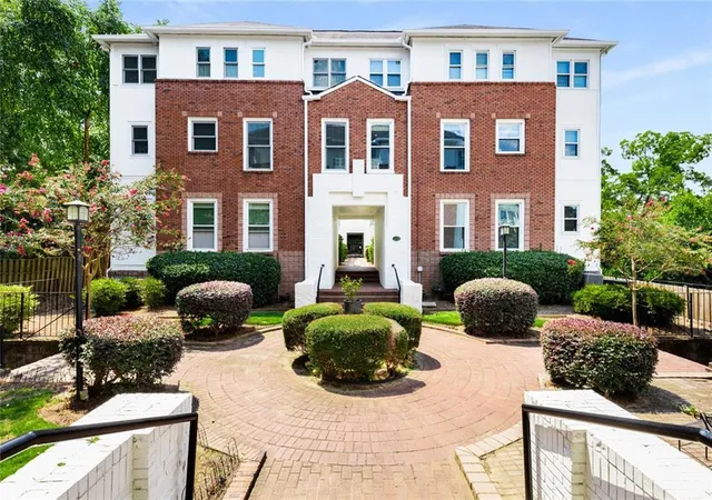 Condominium at 1170 N Highland Ave NE #B4, Atlanta, GA 30306 | MLS# 7635929 |  | Sold on 2025-09-30