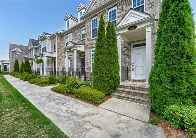 Photo 3 of Sale Pending at 611 Hanlon Way, Alpharetta, GA 30009 | MLS# 7755517 | Listing updated on 2026-09-01
