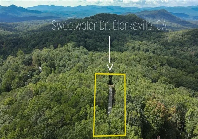 2nd image of 1905a Sweetwater Dr, Clarkesville, GA 30523 | MLS# 7799809