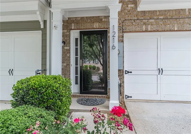 5th image of 1216 Park Pass Wy, Suwanee, GA 30024 | MLS# 7779287