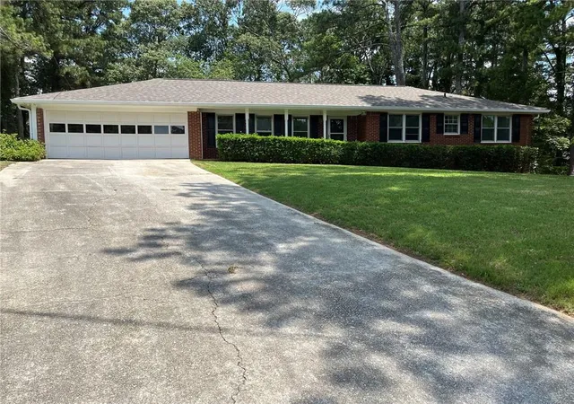 Photo 2 of Single family home for sale at 1944 Lashley Ct, Snellville, GA 30078 | MLS# 7795940 | Listing updated on 2026-08-06