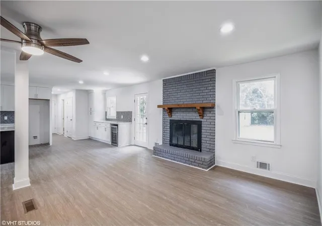 Photo 3 of Single family home for sale at 1944 Lashley Ct, Snellville, GA 30078 | MLS# 7795940 | Listing updated on 2026-08-06