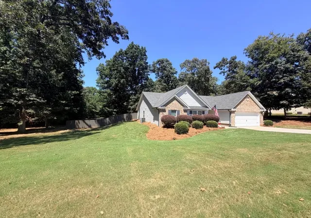 2nd image of 1750 Satilla Dr, Winder, GA 30680 | MLS# 7826512