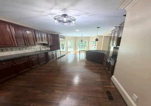 Photo 3 of Sale Pending at 440 Hillside Dr NW, Atlanta, GA 30342 | MLS# 7816065 | Listing updated on 2026-08-29