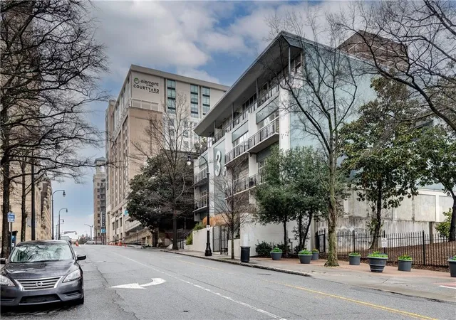 2nd image of 33 Ponce De Leon Ave Ne #203, Atlanta, GA 30308 | MLS# 7702406