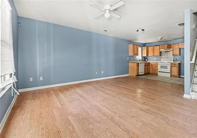 5th image of 1451 Kennesaw Dr Nw, Atlanta, GA 30318 | MLS# 7772174