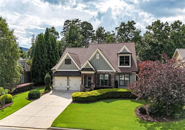 2nd image of 303 Trappers Blf, Waleska, GA 30183 | MLS# 7806361