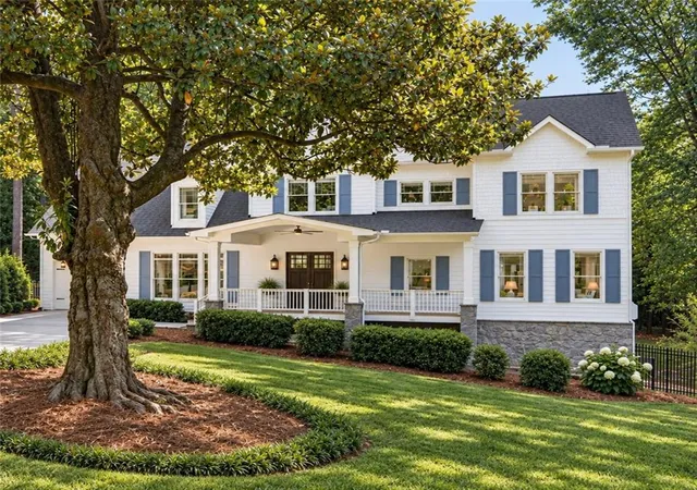 Photo 1 of Single family home for sale at 1929 Wildwood Pl Ne, Atlanta, GA 30324 | MLS# 7858031 | Listing updated on 2026-10-27