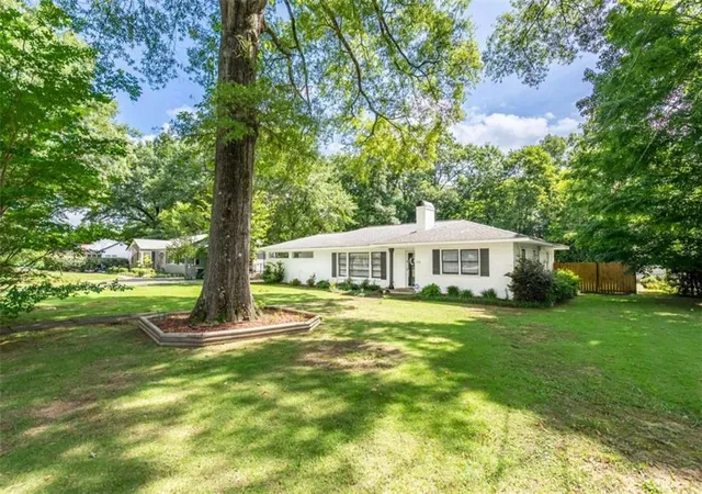 3rd image of 206 Walnut St, Cedartown, GA 30125 | MLS# 7808831