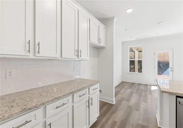 Photo 3 of Sale Pending at 6005 Silverbell Dr, Flowery Branch, GA 30542 | MLS# 7801243 | Listing updated on 2026-08-13