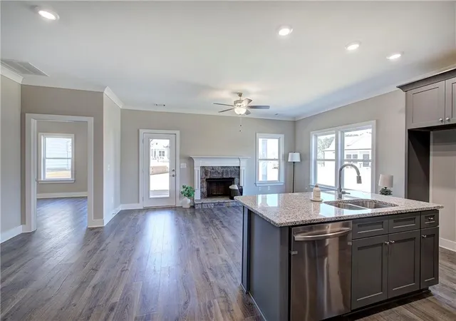 Photo 3 of Sale Pending at 200 Daisy Ct, Cartersville, GA 30121 | MLS# 7813791 | Listing updated on 2026-09-04