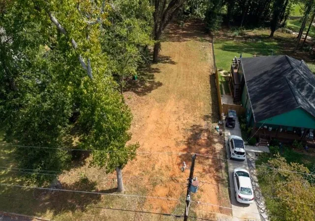 Photo 3 of Land for sale at 1694 Fairway Hl Dr SE, Atlanta, GA 30317 | MLS# 7819586 | Listing updated on 2026-08-15