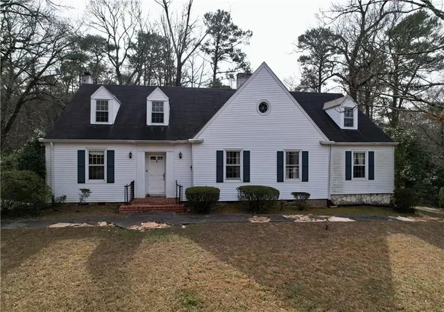 4th image of 700 Heards Ferry Rd, Sandy Springs, GA 30328 | MLS# 7706630