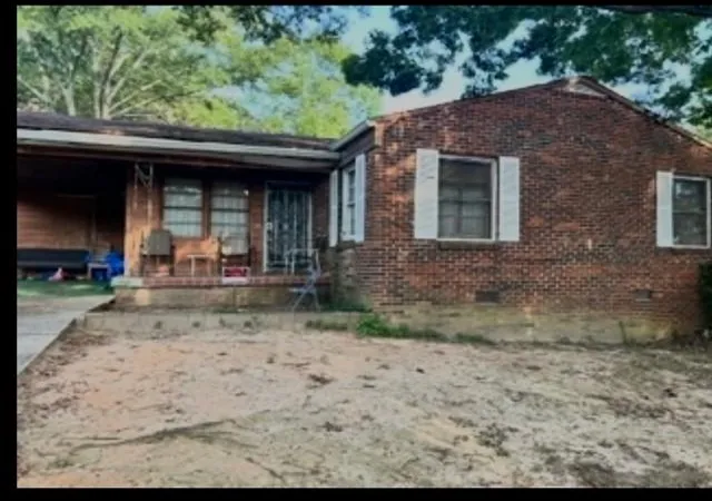 Photo 1 of Single family home for sale at 236 Silver Springs Cir Sw, Atlanta, GA 30310 | MLS# 7854157 | Listing updated on 2026-10-23