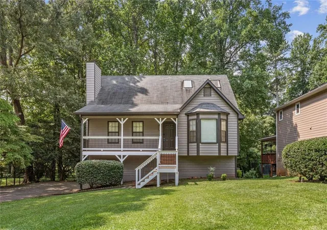 1st image of 1798 Trophy Dr, Marietta, GA 30062 | MLS# 7814080