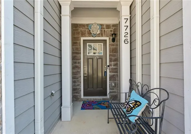 2nd image of 7726 Baron Rd, Fairburn, GA 30213 | MLS# 7823592