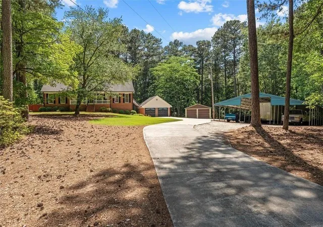 Photo 2 of Sale Pending at 5243 Punkintown Rd, Douglasville, GA 30135 | MLS# 7774730 | Listing updated on 2026-10-05