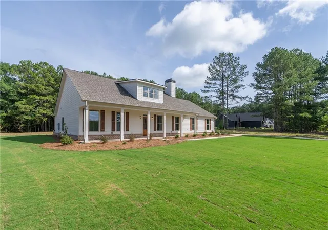 Photo 3 of Single family home for sale at 218 Woodfin Way, Social Circle, GA 30025 | MLS# 7791525 | Listing updated on 2026-07-22