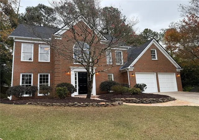 2nd image of 5325 Hillgate Xing, Alpharetta, GA 30005 | MLS# 7825076