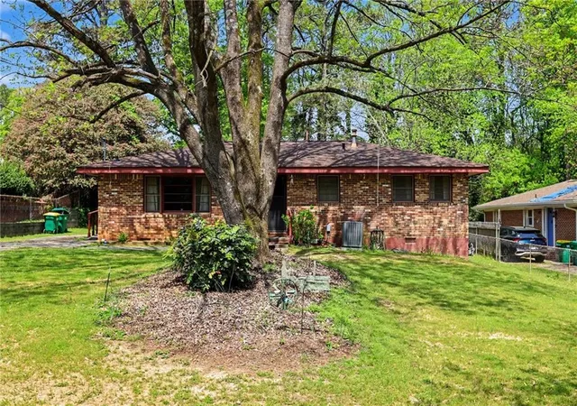 Sale Pending at 7019 Lakeview Ln, Atlanta, GA 30360 | MLS# 7796381 | Listing updated on 2026-09-08