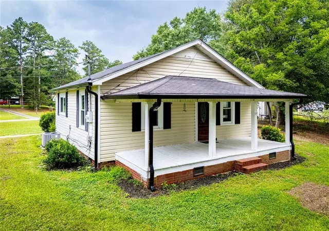 Homes for sale in Cedartown, GA | 255 Mildred Dr, Cedartown, GA 30125 | MLS# 7791536