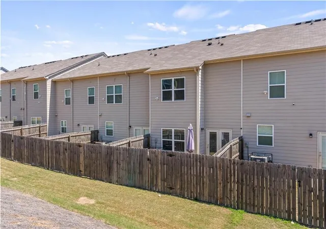 23rd image of 1950 Dillon Dr, Lithonia, GA 30058 | MLS# 7751217