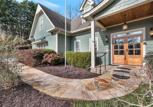 Photo 3 of Single family home for sale at 180 Forest Glen Dr, Waleska, GA 30183 | MLS# 7781378 | Listing updated on 2026-06-04