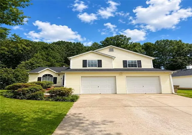 Photo 1 of Single family home for sale at 182 Brandon Ridge Cir, Stockbridge, GA 30281 | MLS# 7820833 | Listing updated on 2026-09-30